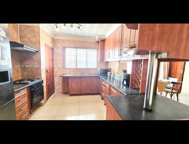 3 BEDROOM HOUSE FOR SALE IN SESHEGO